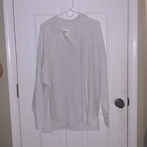 Aerie large white/off white sweater v neck
